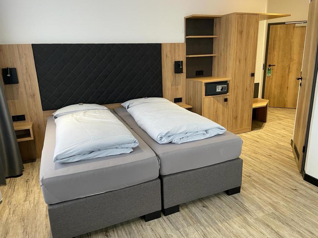 Meerzeit Strandhotel Neuharlingersiel Kültér fotó